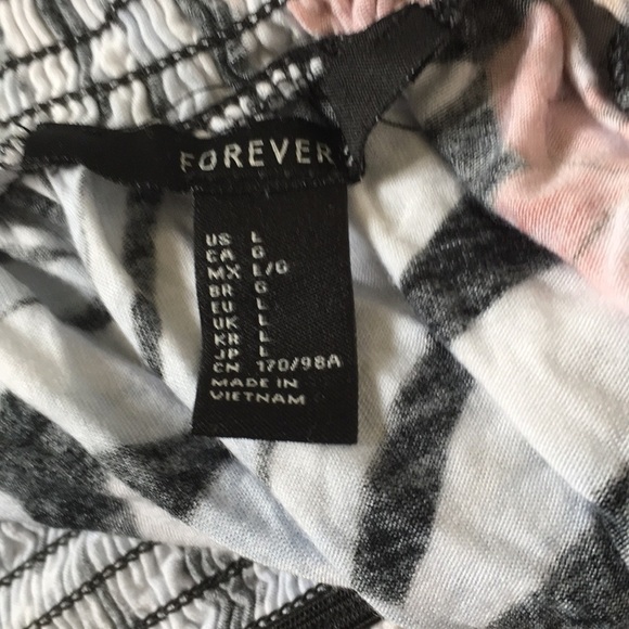 FINAL MARKDOWN FOREVER 21 top large - Picture 5 of 5